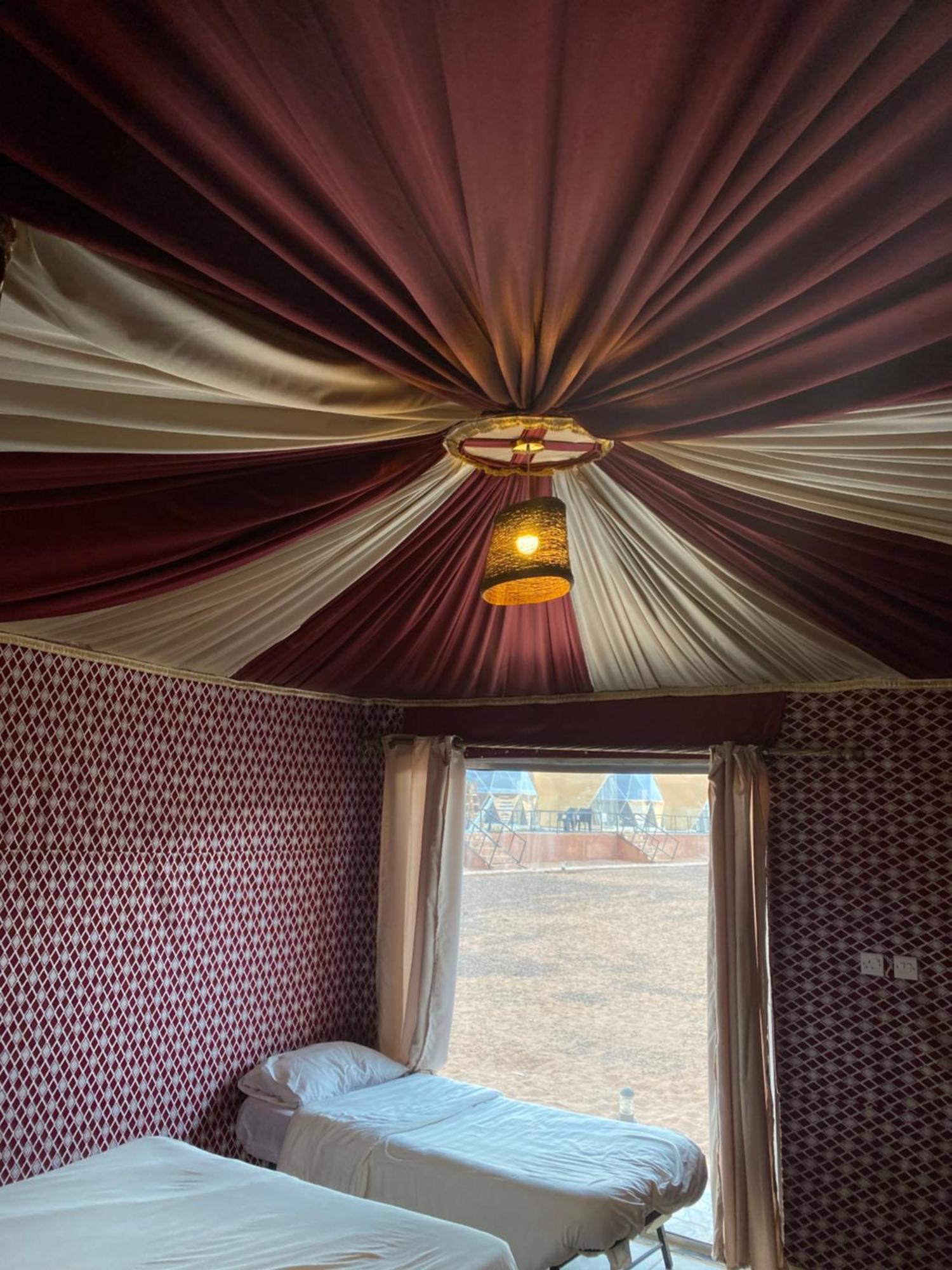 Wadi Rum Sky Camp Exterior photo